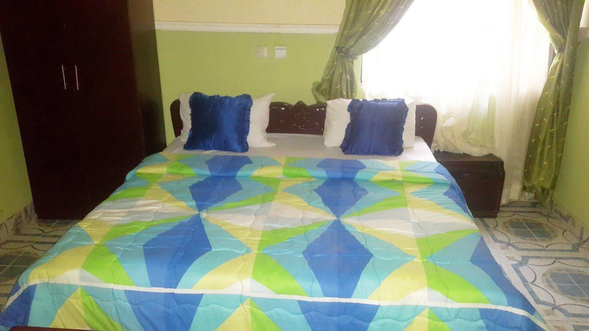 Maria Suites Lagos Eksteriør bilde